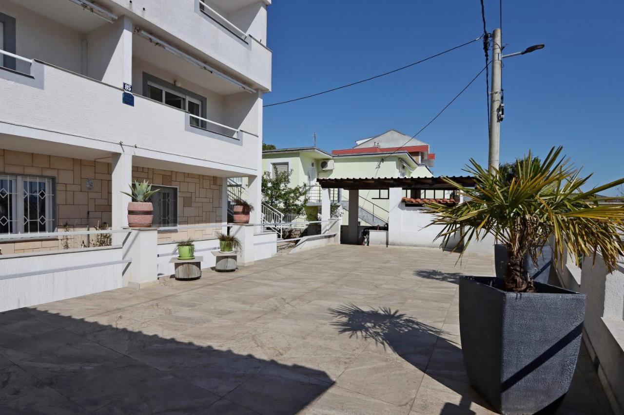 Apartments With A Parking Space Crikvenica - 12592 Екстериор снимка