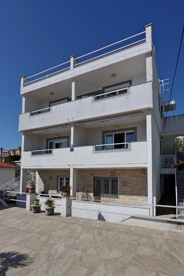 Apartments With A Parking Space Crikvenica - 12592 Екстериор снимка