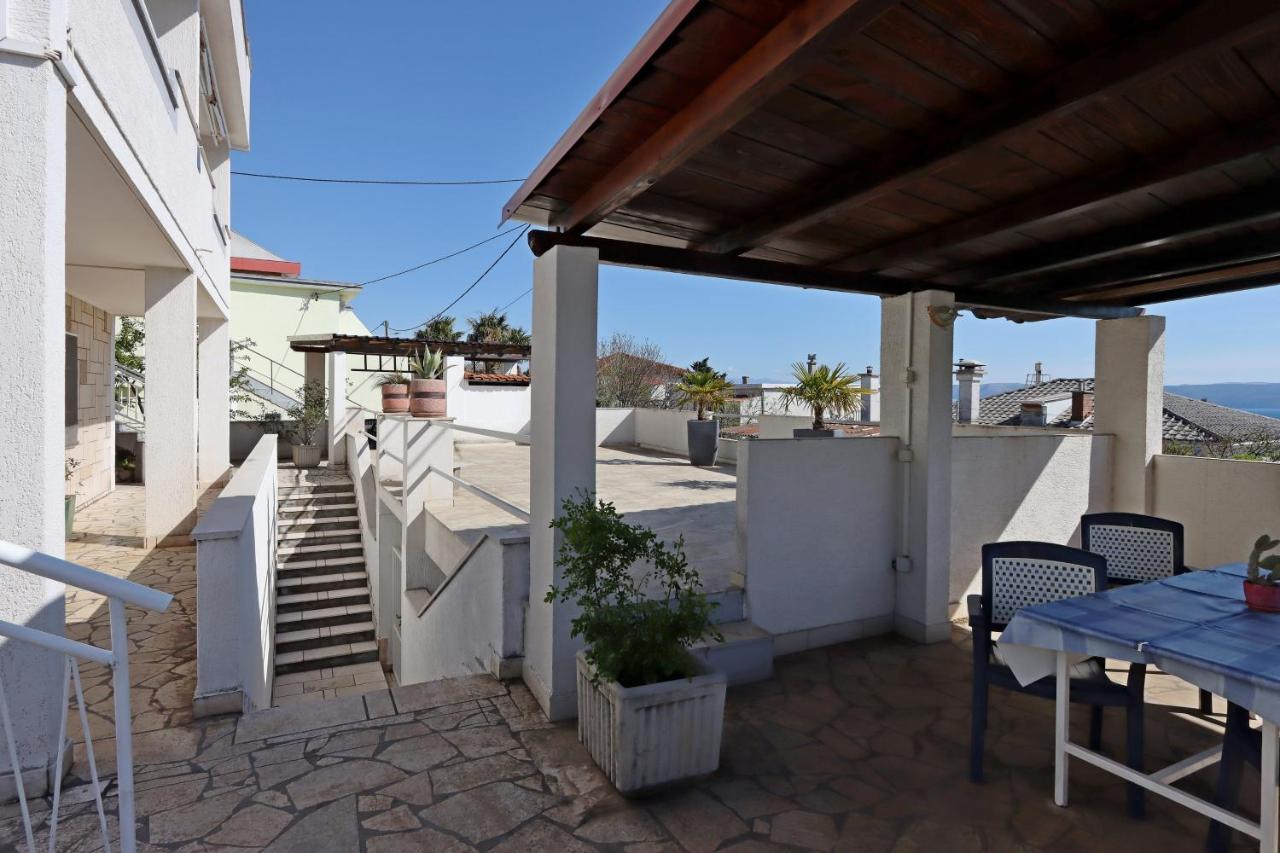 Apartments With A Parking Space Crikvenica - 12592 Екстериор снимка