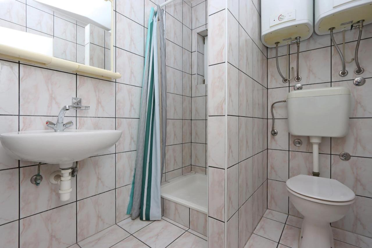 Apartments With A Parking Space Crikvenica - 12592 Екстериор снимка