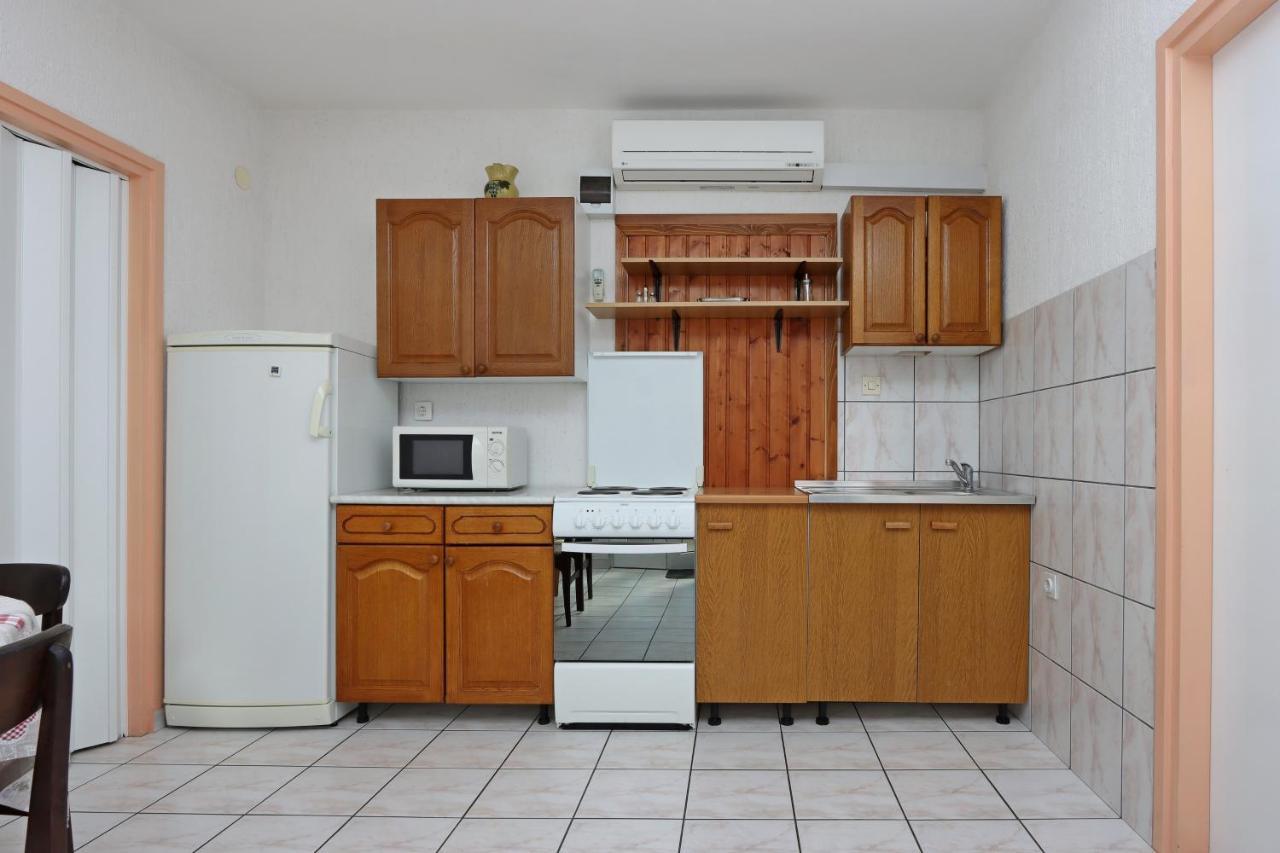 Apartments With A Parking Space Crikvenica - 12592 Екстериор снимка