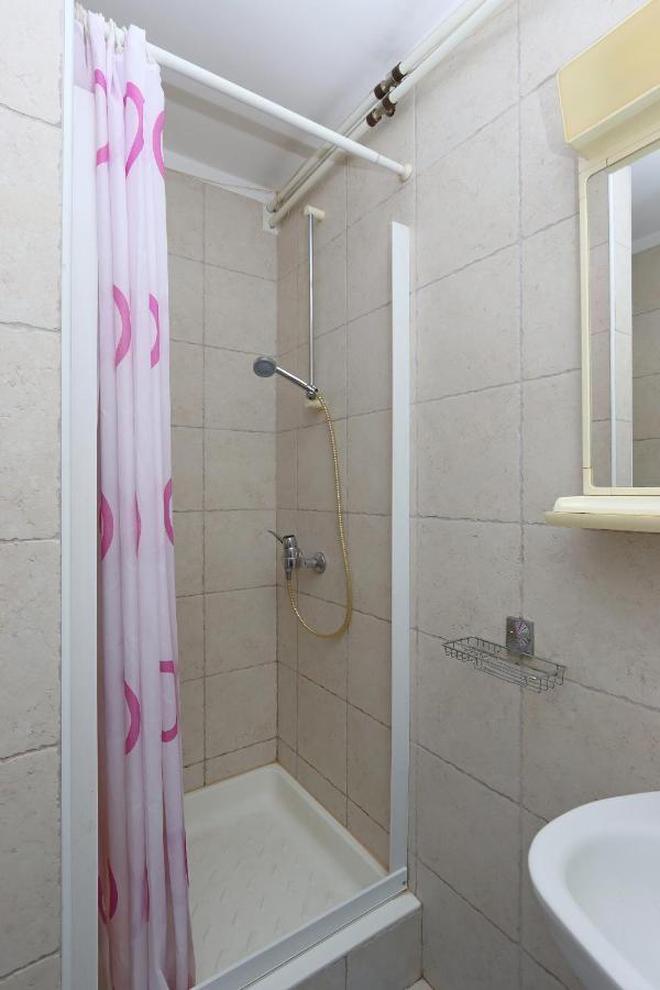 Apartments With A Parking Space Crikvenica - 12592 Екстериор снимка