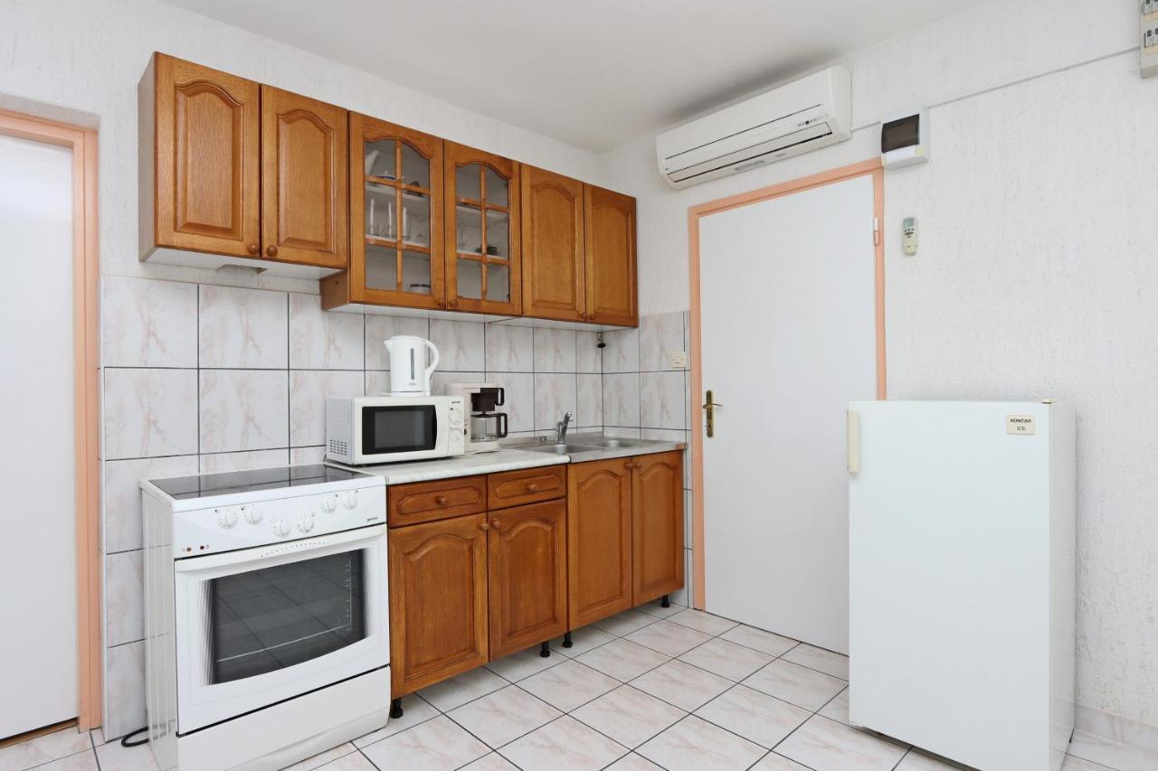 Apartments With A Parking Space Crikvenica - 12592 Екстериор снимка